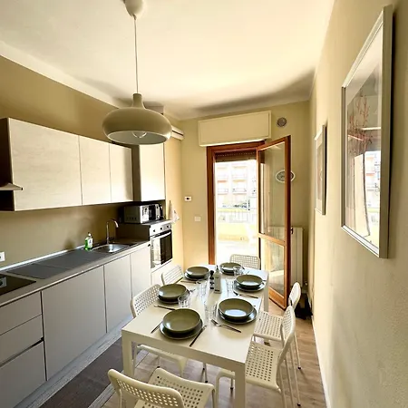 Apartment Incanto Blu A Pochi Passi Dalla Spiaggia